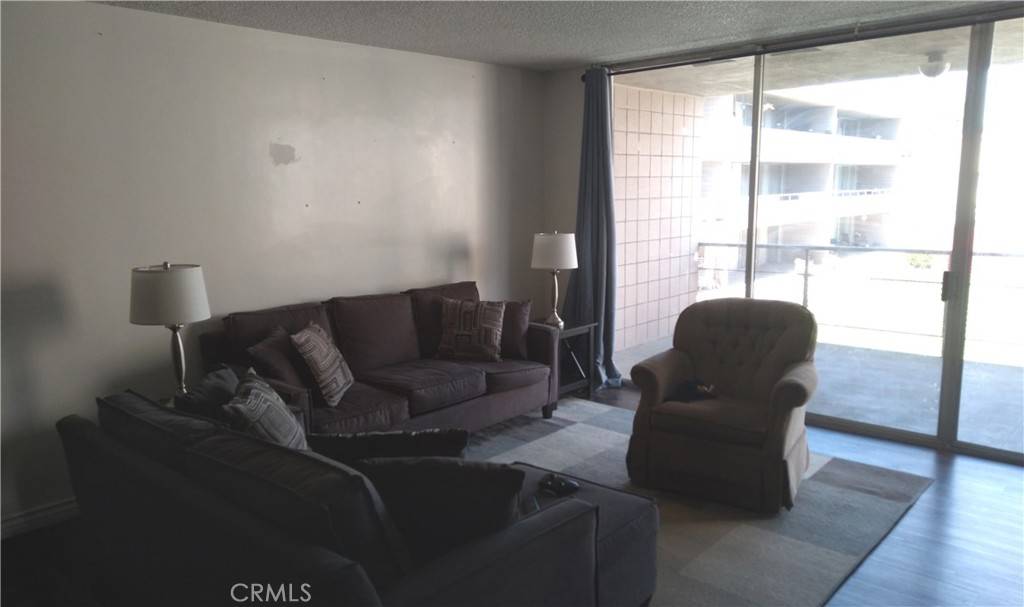 Riverside, CA 92506,6979 Palm CT #231J