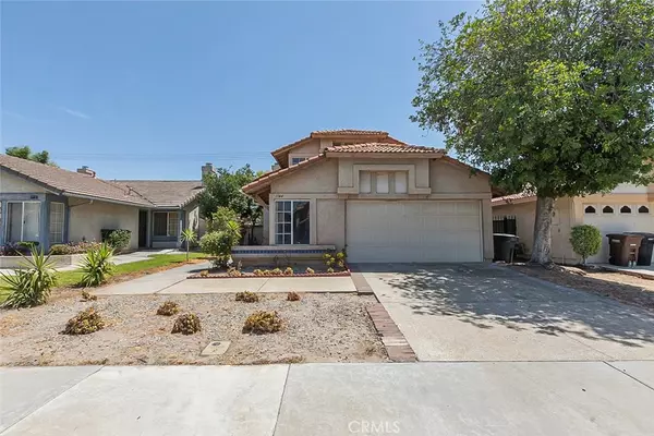 1144 Martinez LN, Colton, CA 92324