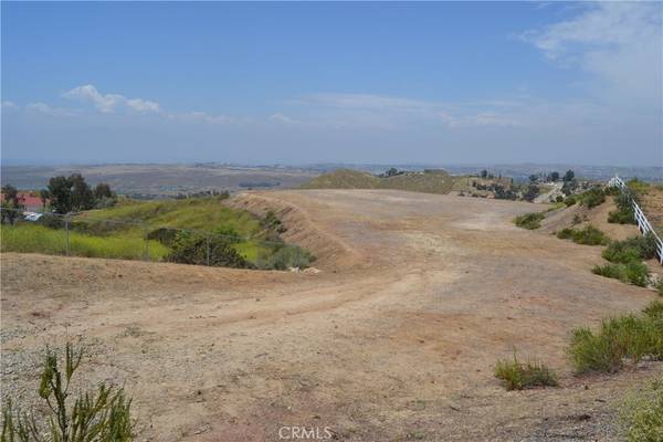 Lake Mathews, CA 92570,15762 Via Barranca