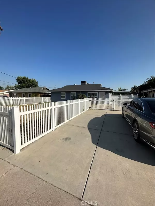 Rialto, CA 92376,549 E Mckinley ST