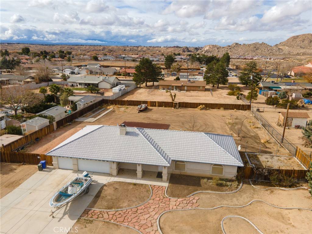 Apple Valley, CA 92307,15476 Idaho RD