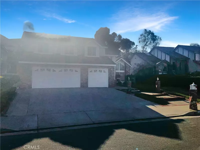 7710 Whitney DR, Jurupa Valley, CA 92509