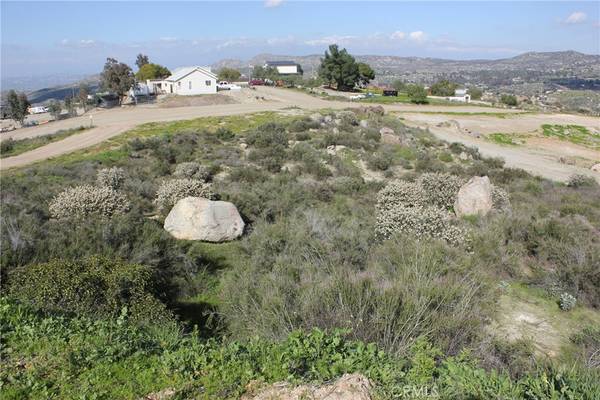 Nuevo/lakeview, CA 92567,0 edwina