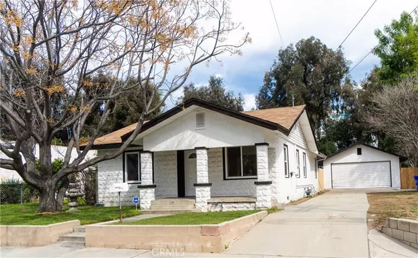 1384 S Park Ave, Pomona, CA 91766