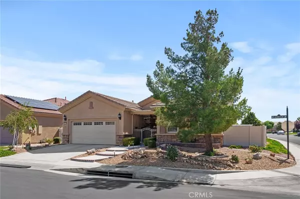 10473 Wilmington LN, Apple Valley, CA 92308