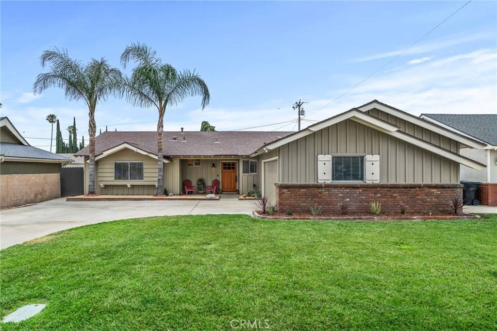 Fontana, CA 92335,17473 Orchid CT