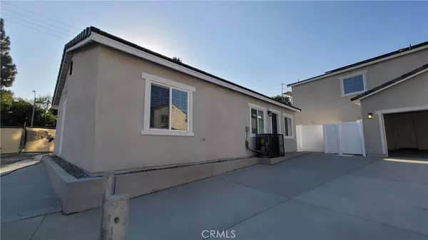 2285 W Chestnut ST, San Bernardino, CA 92407