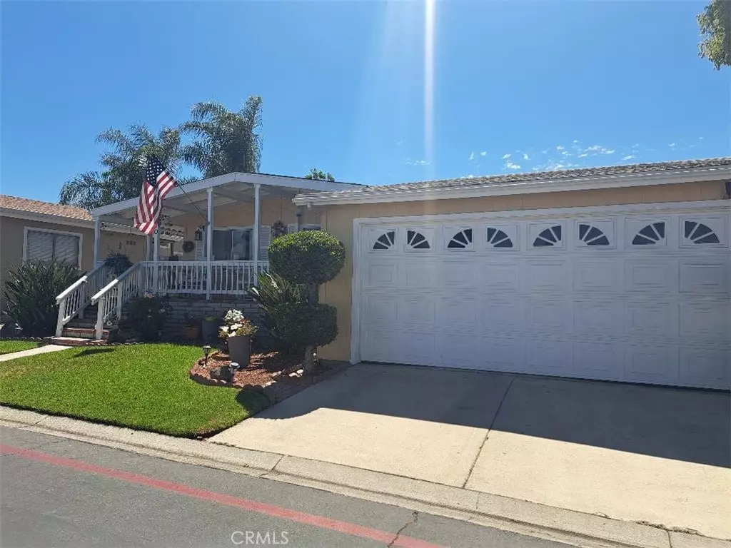 Corona, CA 92881,1550 Rimpau AVE #10