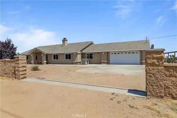 Phelan, CA 92371,8648 El Centro RD