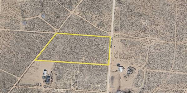 13242 Venada TRL, Lucerne Valley, CA 92356