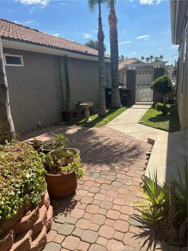 Banning, CA 92220,798 Twin Hills DR