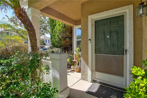 Corona, CA 92879,952 Redtail DR