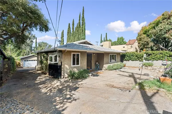 Tujunga, CA 91042,10133 Leona ST