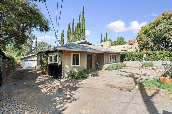 Tujunga, CA 91042,10133 Leona ST