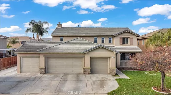 244 la clarita, San Jacinto, CA 92582