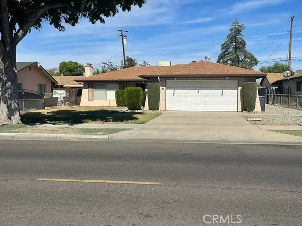 110 W Mayberry AVE, Hemet, CA 92543