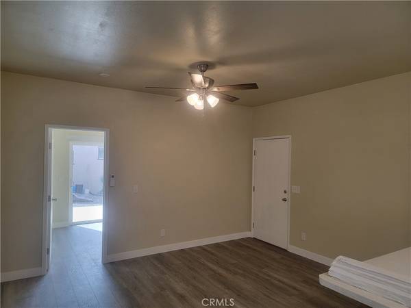 Ontario, CA 91762,822 Hollowell #C