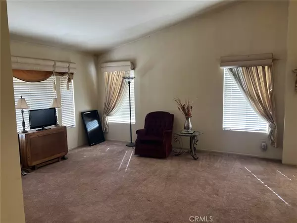 Riverside, CA 92506,7927 Woodland DR