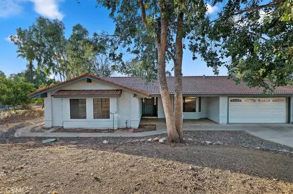 Riverside, CA 92506,15171 Cayuse CT