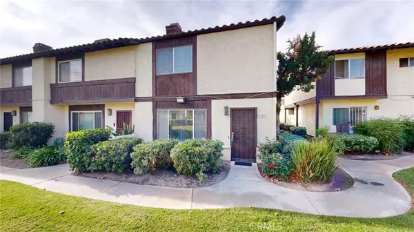 1077 Santo Antonio DR #68, Colton, CA 92324