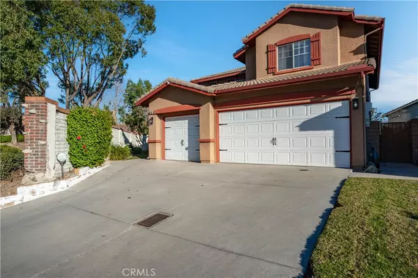 Fontana, CA 92336,5539 Pheasant DR