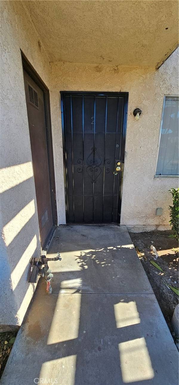 San Bernardino, CA 92407,4211 Mountain DR #2