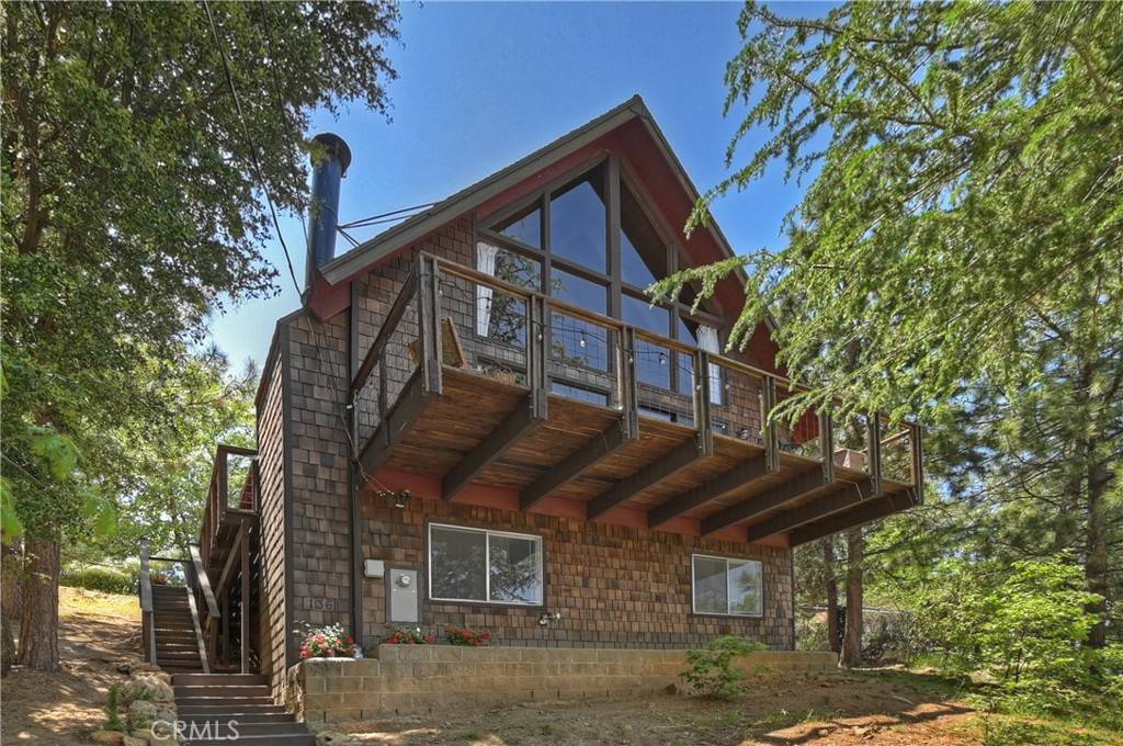 1361 St Anton DR, Lake Arrowhead, CA 92352