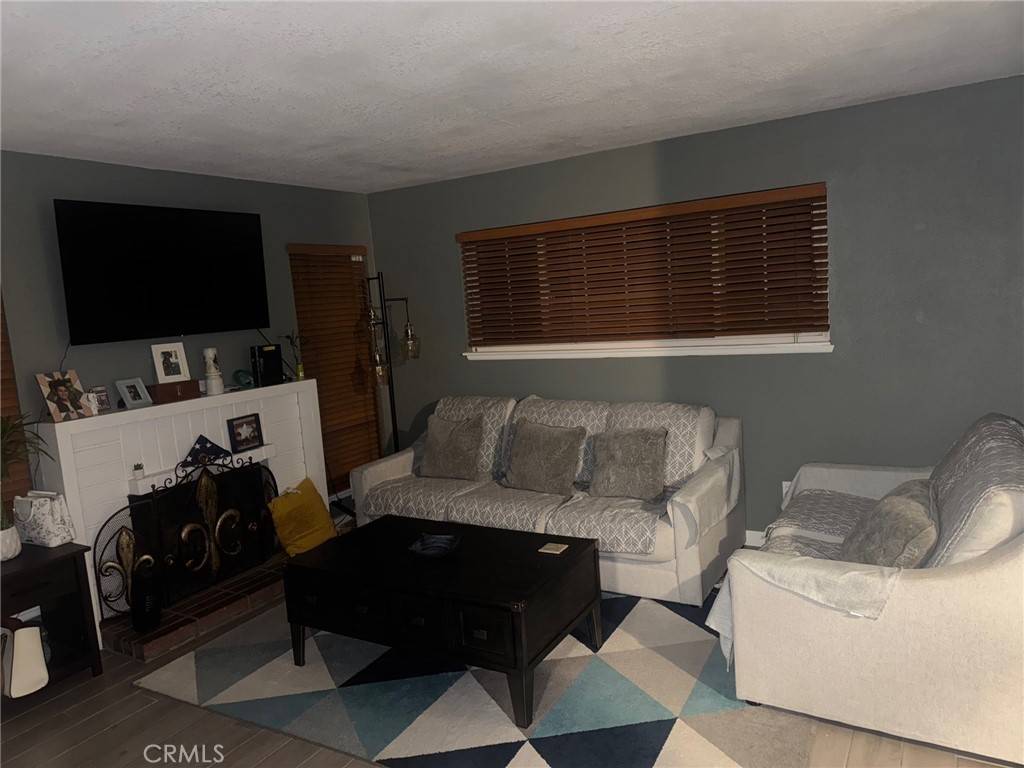 Corona, CA 92882,1474 Platt CIR