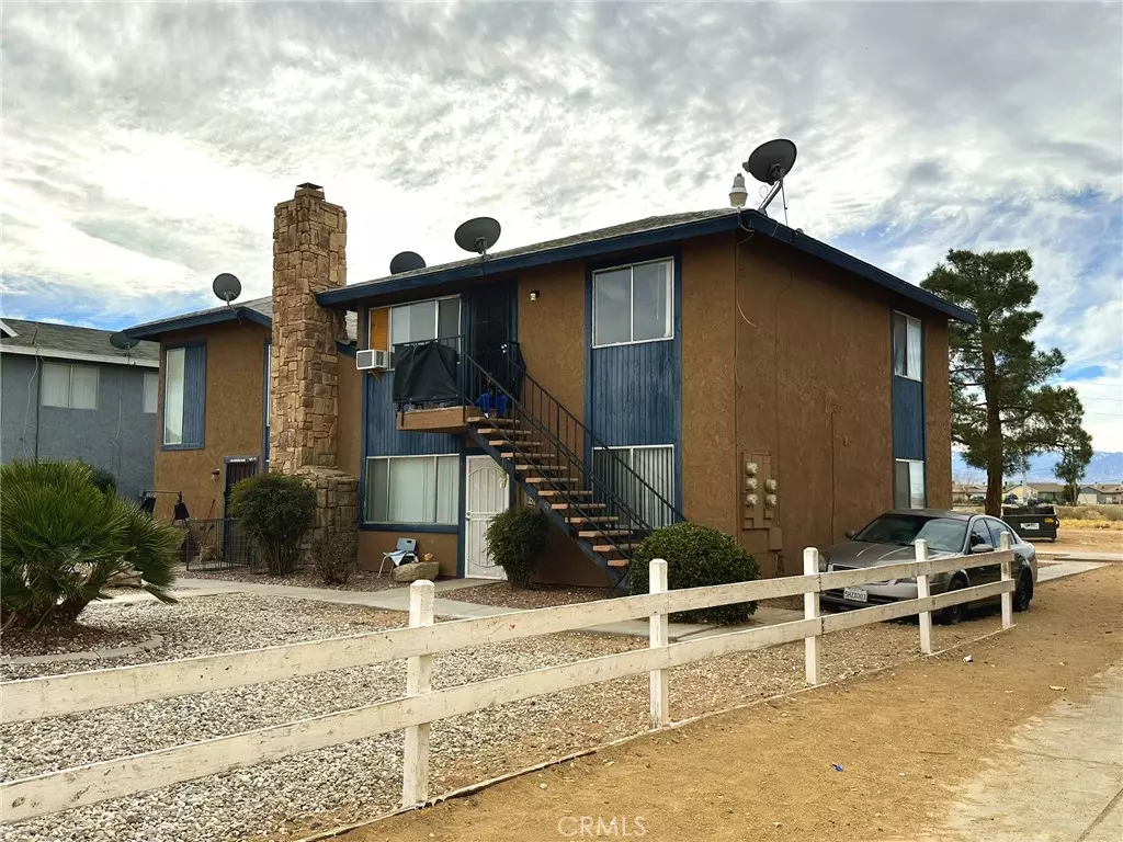 Adelanto, CA 92301,18140 Poinciana RD