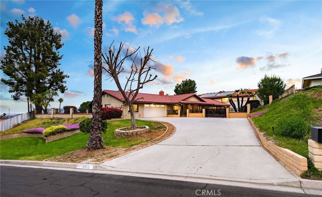 Riverside, CA 92506,15910 Rancho Viejo DR
