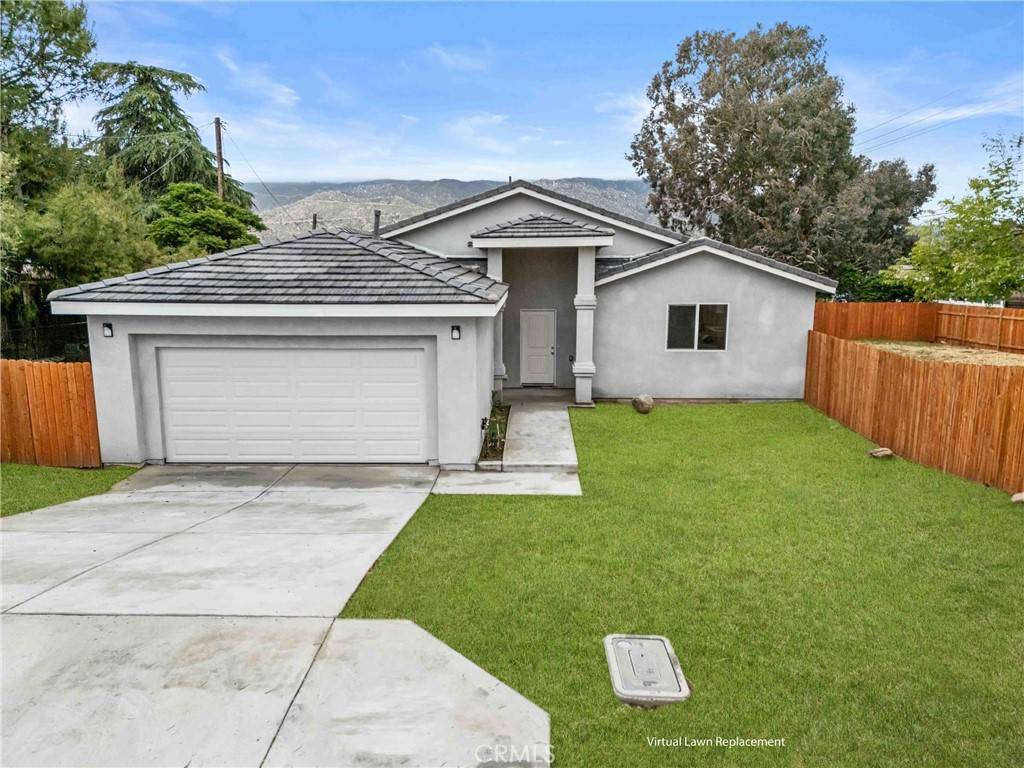 230 E Hoffer ST, Banning, CA 92220