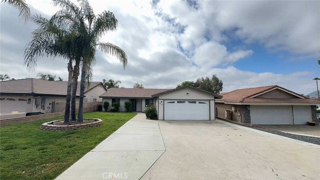 29954 Gulfstream, Canyon Lake, CA 92587