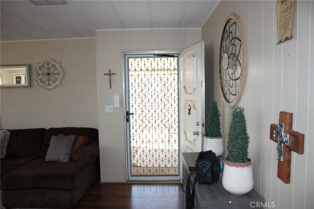 Hemet, CA 92543,725 W Thornton #122 AVE