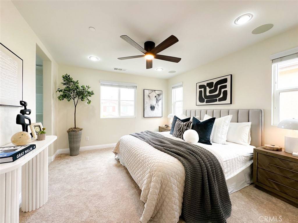 Newport Beach, CA 92660,20304 Estuary LN