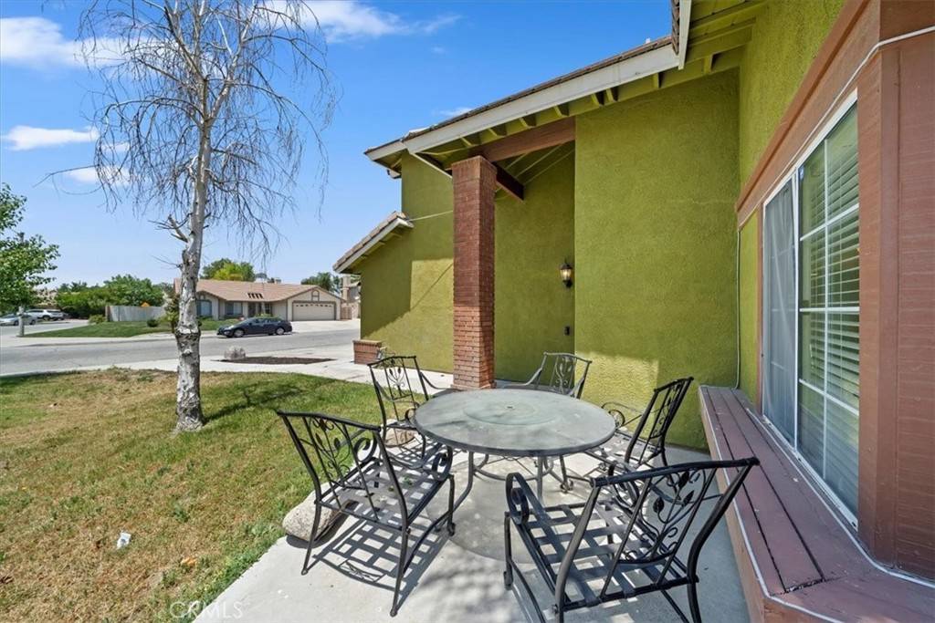 San Jacinto, CA 92583,1005 Sussex RD