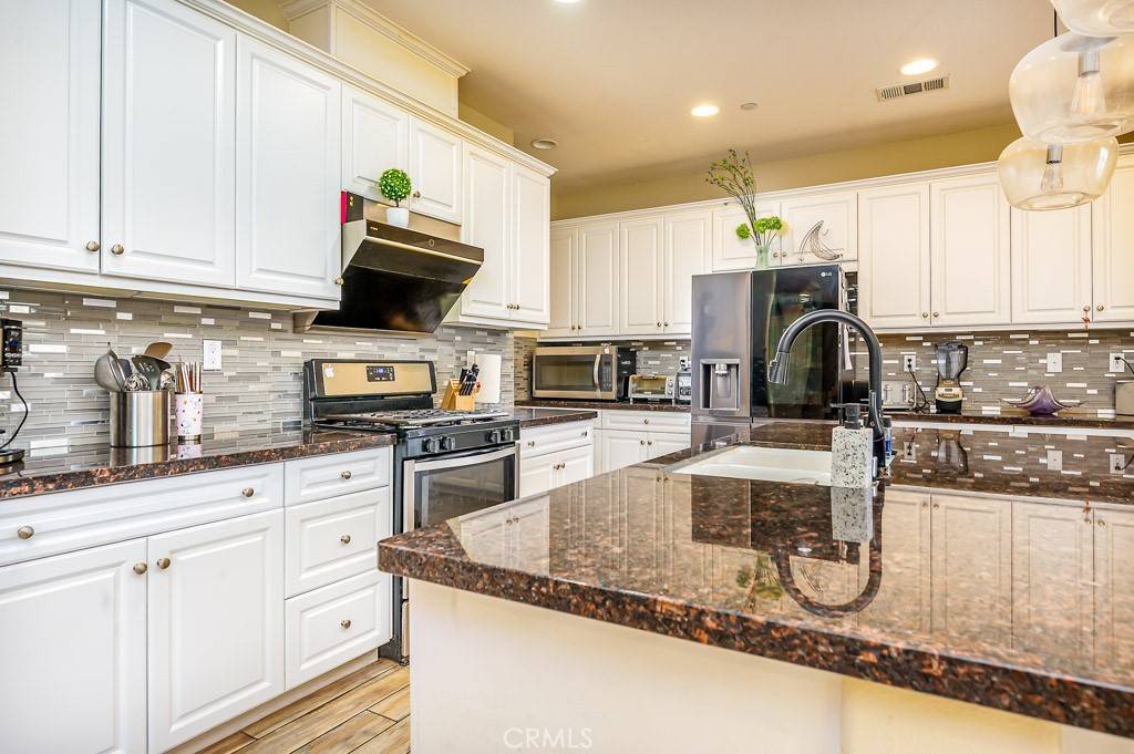 Riverside, CA 92505,5764 Alcala WAY