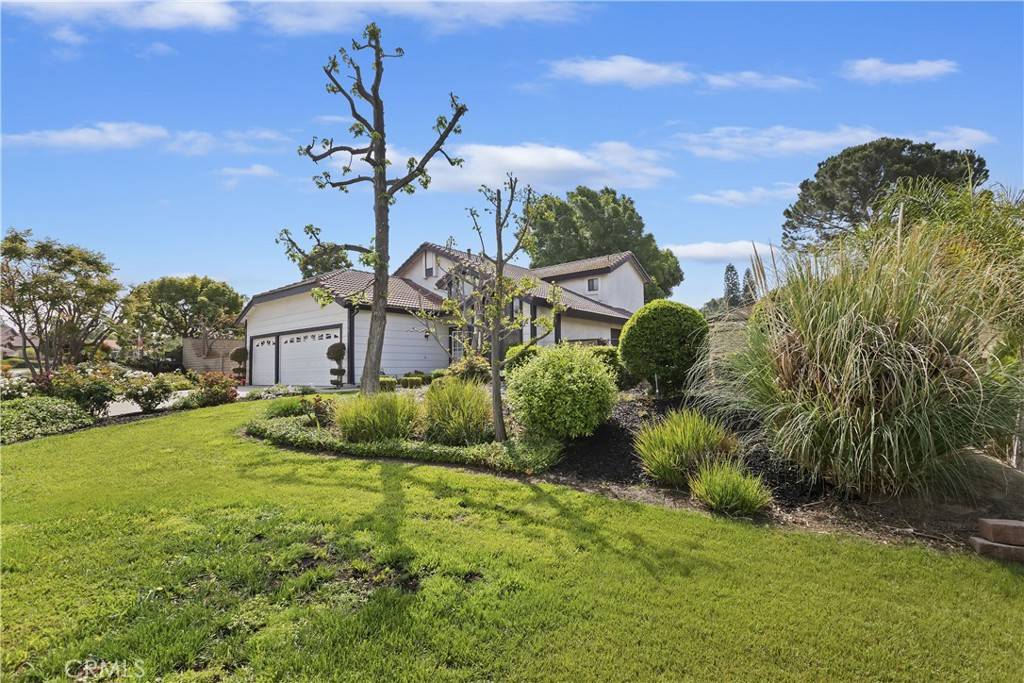 Riverside, CA 92506,1275 Versailles CIR