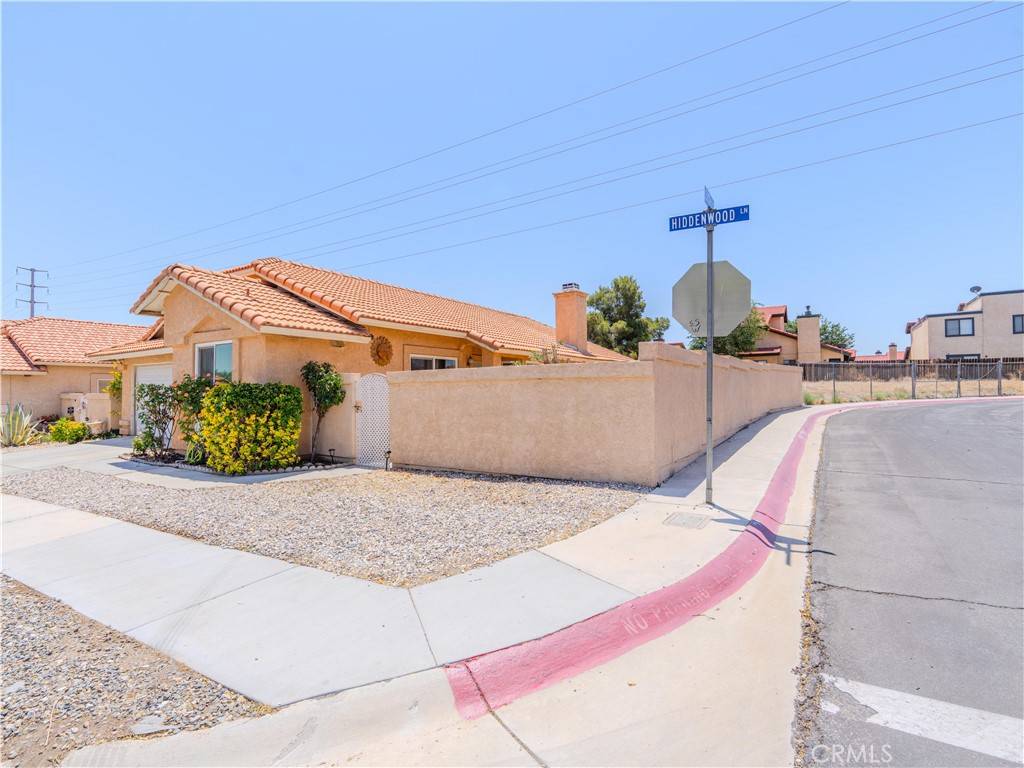 Victorville, CA 92395,16197 Hiddenwood LN