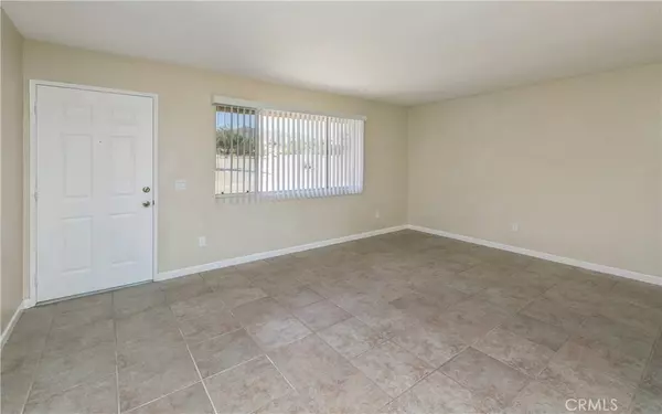 Joshua Tree, CA 92252,60192 Granada DR