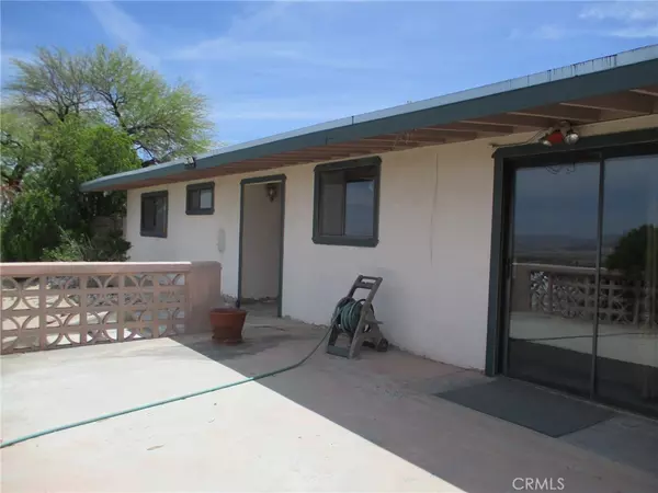 29 Palms, CA 92277,72935 Siesta DR