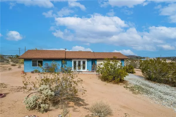 Joshua Tree, CA 92252,62830 Lind LN