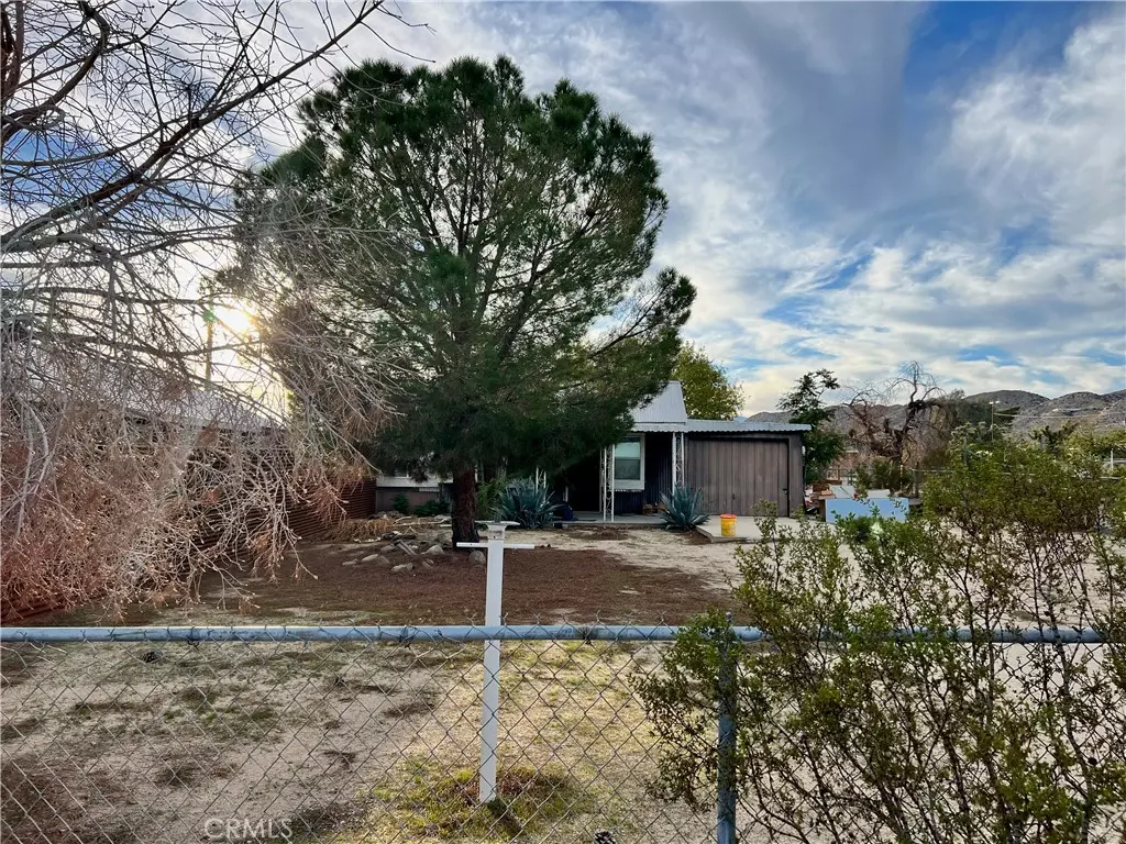 Yucca Valley, CA 92284,7230 Apache TRL