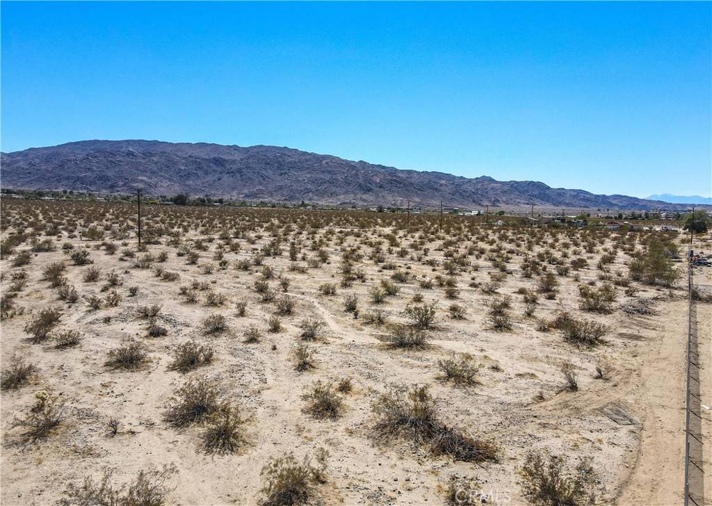 29 Palms, CA 92277,10 Sullivan RD