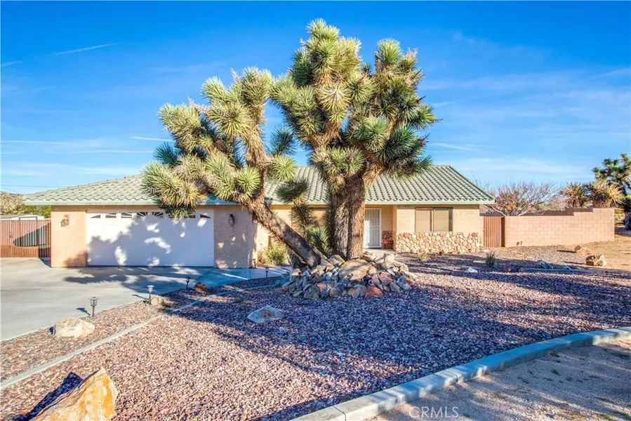 58236 Desert Gold DR, Yucca Valley, CA 92284