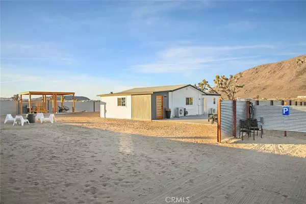 59228 Applegate WAY, Landers, CA 92285