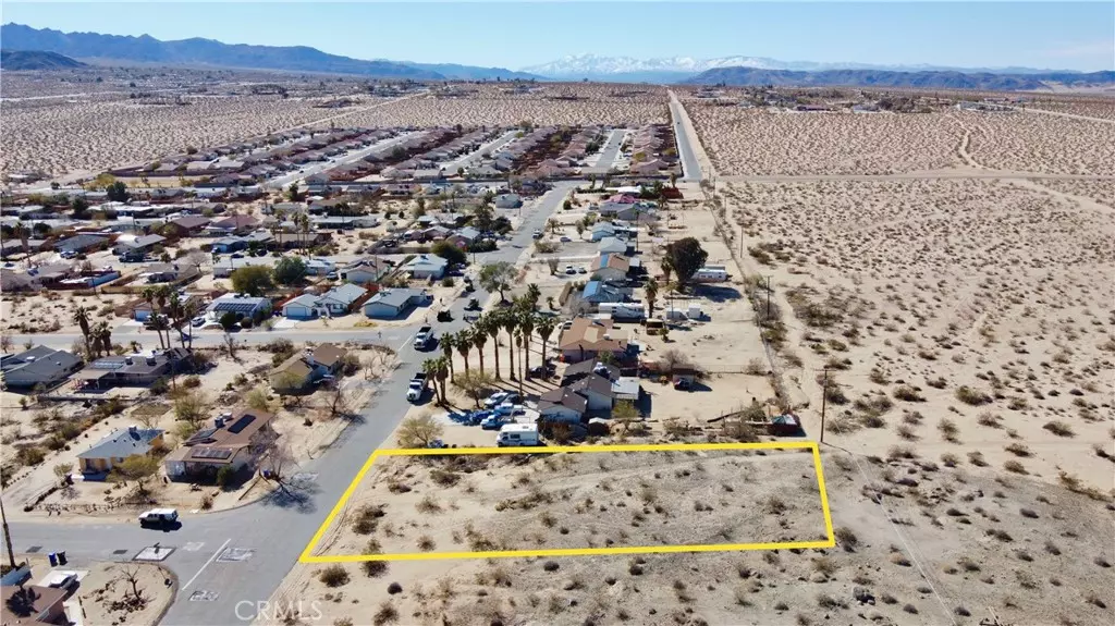 2 Sunny Slope DR, 29 Palms, CA 92277