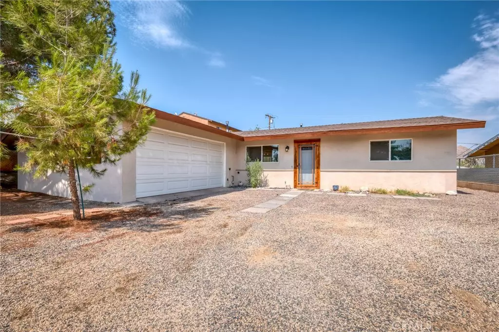 Yucca Valley, CA 92284,7754 Shawnee TRL