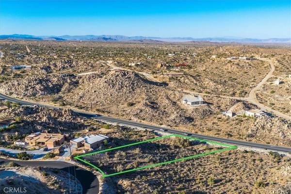 596 Buena Suerte RD, Yucca Valley, CA 92284