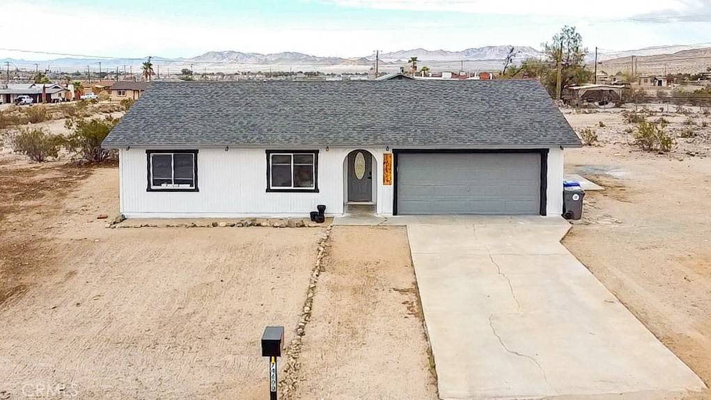 29 Palms, CA 92277,74600 Old Dale RD