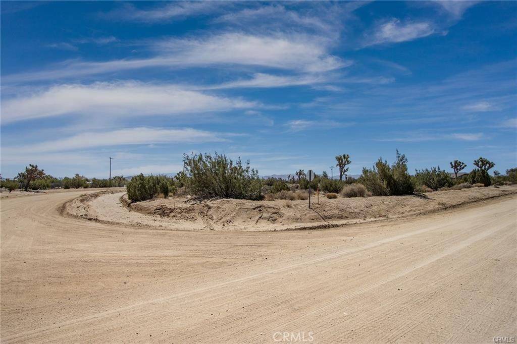 Yucca Valley, CA 92284,999 Grand AVE